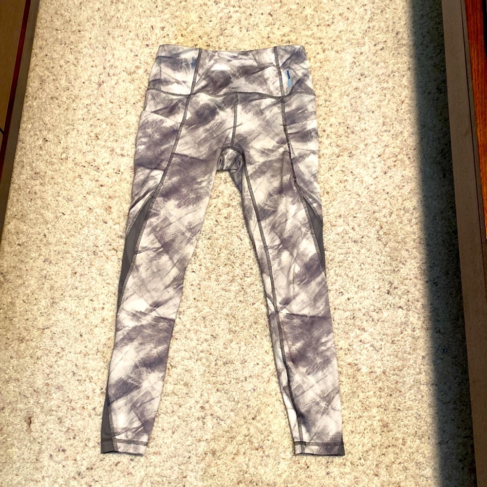 RBX marble leggings with pockets. Size small.